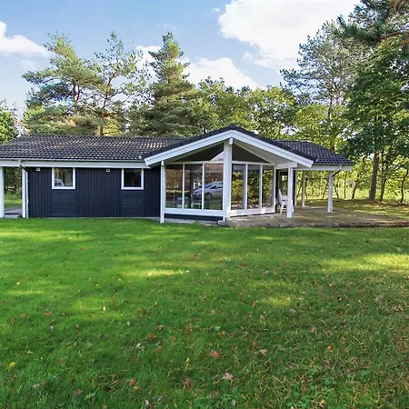 Holiday home Three-bedroom Holiday In *